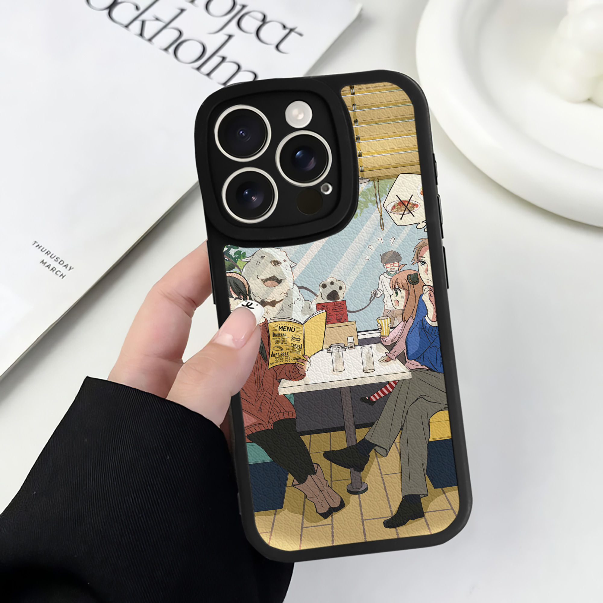 （画像用） SPY×FAMILY间谍家家酒 【iPhone 16シリーズ対応】シリコンスマホケース（レザー調） 材質：シリコン